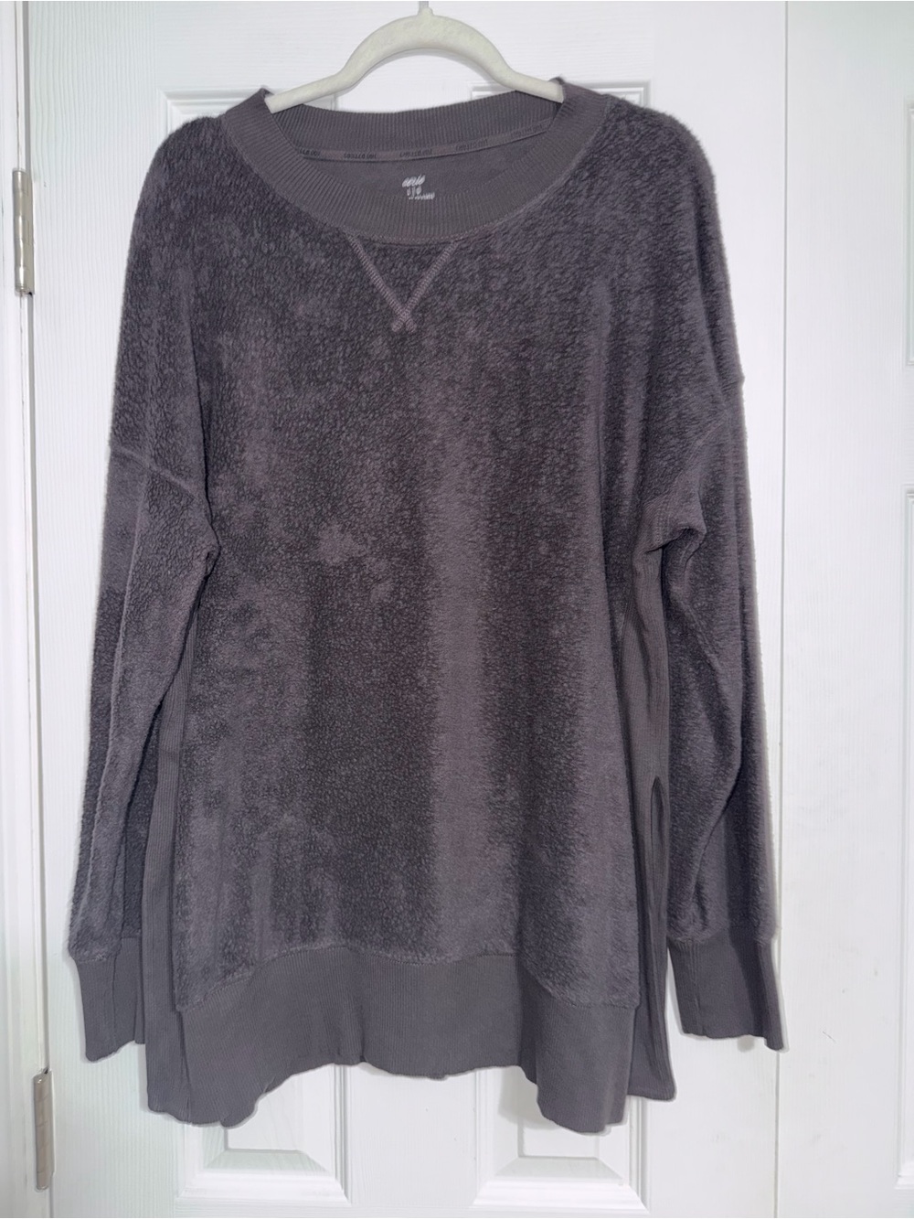 Aerie chilled out Cozy brown sherpa crewneck Pulloverβ Sweatshirt size large